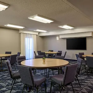 Hotel Courtyard By Marriott North